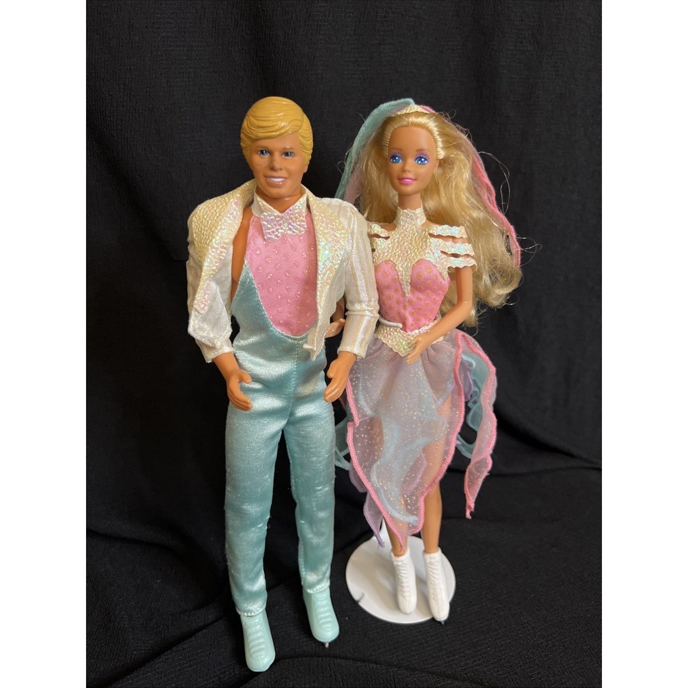 1989 Ice Capades Barbie And Ken W/ Outfits & Skates